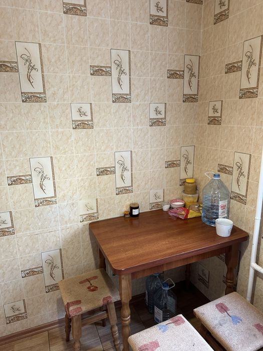 Оренда кімнати для дівчини на Замості, (Некрасова, Центральний ринок)