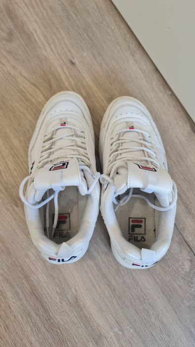 Tenis FILA brancos