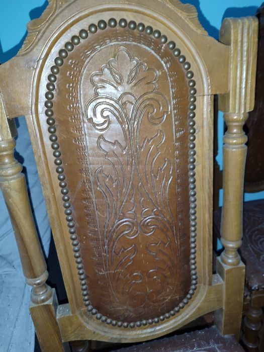 Conjunto 6 Cadeiras Madeira e Pele