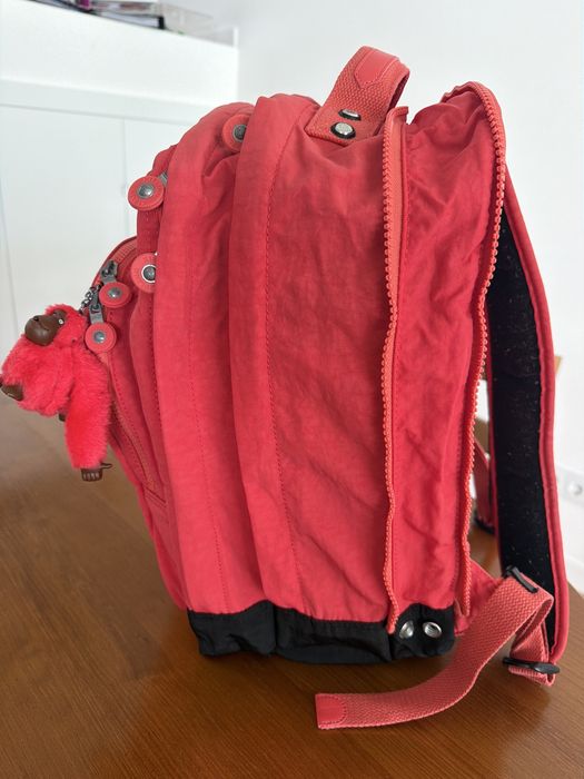 Mochila escolar Kipling (expansivel / com divisórias)