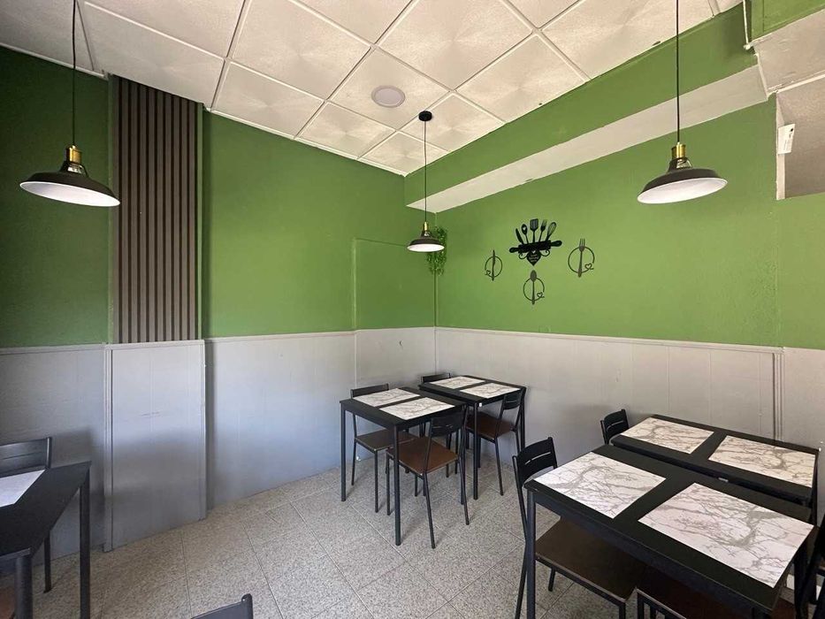 Trespasse de Café/Restaurante com arrendamento de imóvel no Casal do Marco/Paio Pires