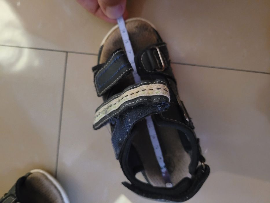 Sandały dla chłopca r. 26