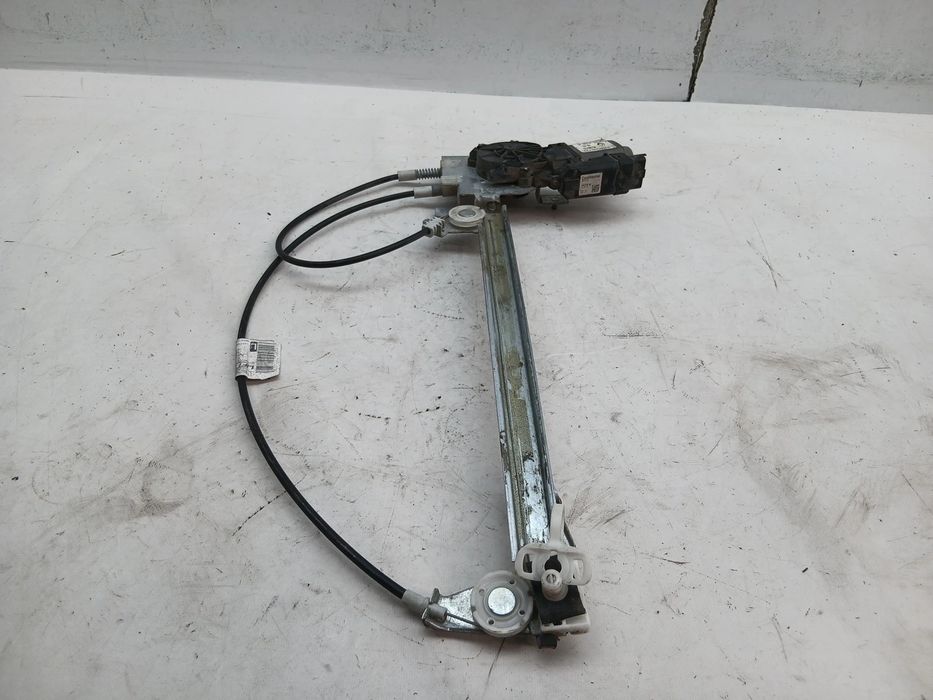 Elevador vidros trás esquerdo RENAULT Laguna II Break (KG0/1_)