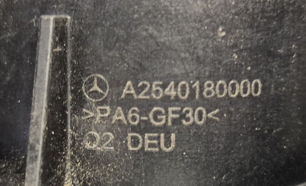 Przewód dolotu powietrza Mercedes C Klasa W206 A254⁠⁠018⁠⁠0000 NOWE