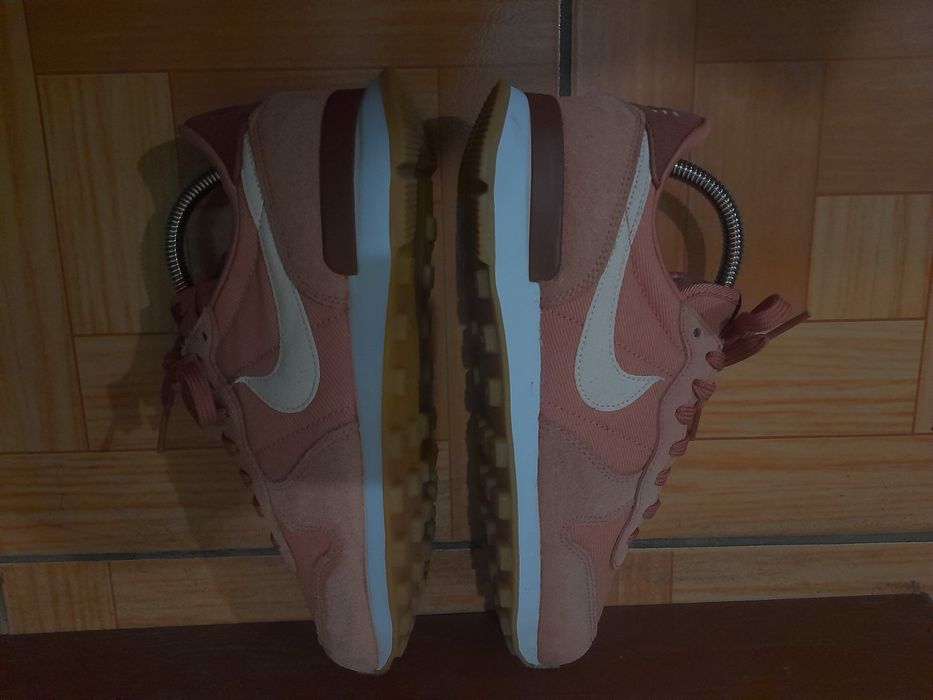 Оригинал Кроссовки женские Nike Internationalist, 38,5( 24,5 см)