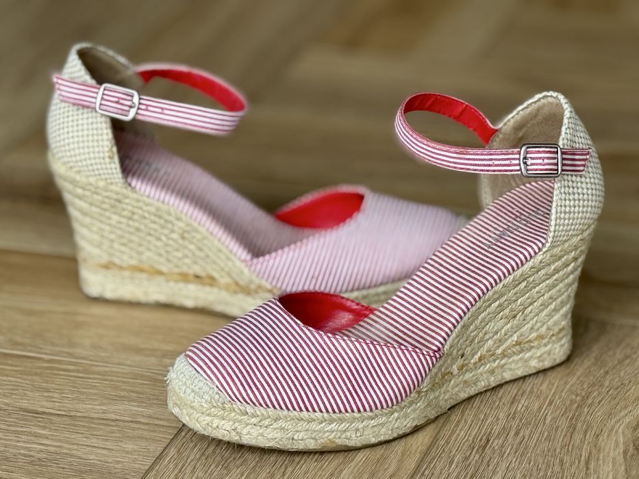 SANDAŁY Espadryle na koturnie damskie Old Navy sandałki w paski 36