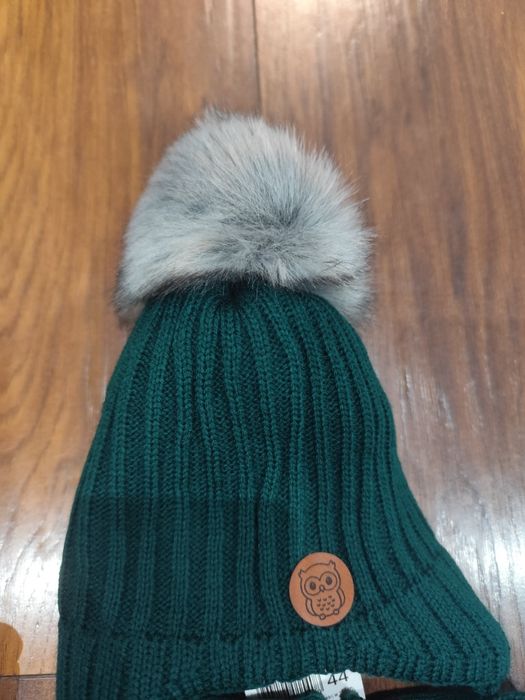 Nowy zestaw czapka+komin, r. 44, polski producent