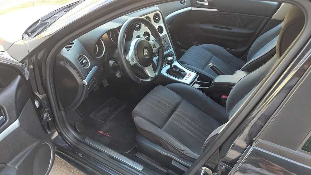 Alfa Romeo 159 1.9 JTD-M 16 V / 150 CV