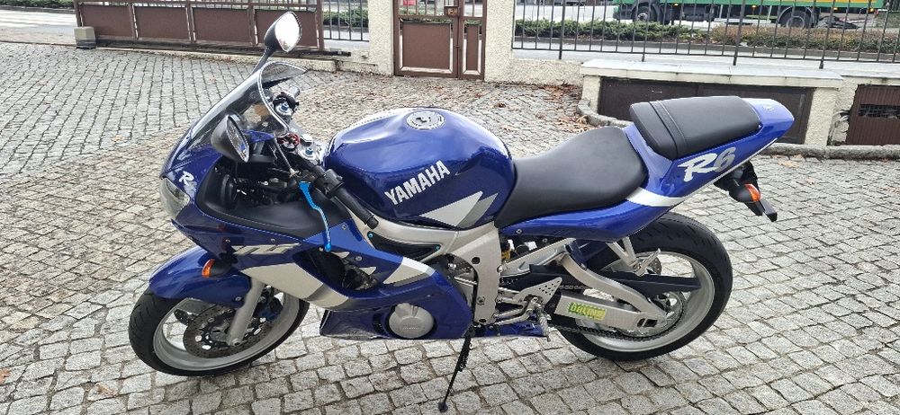 Yamaha YFZ 600 R6