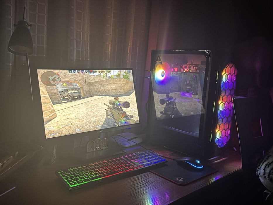 ПК. RTX 3060 12 gb; AMD Ryzen 32 GB DDR5; 1 TB NVMe.