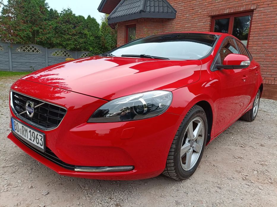 Volvo V40