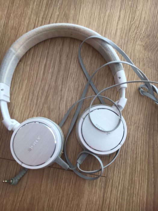 Słuchawki Sony przewodowe