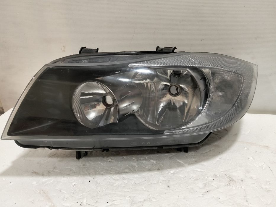 Farol BMW E90 e91 ótica esquerdo 2007