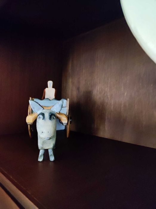 Brinquedos madeira feitos à mão