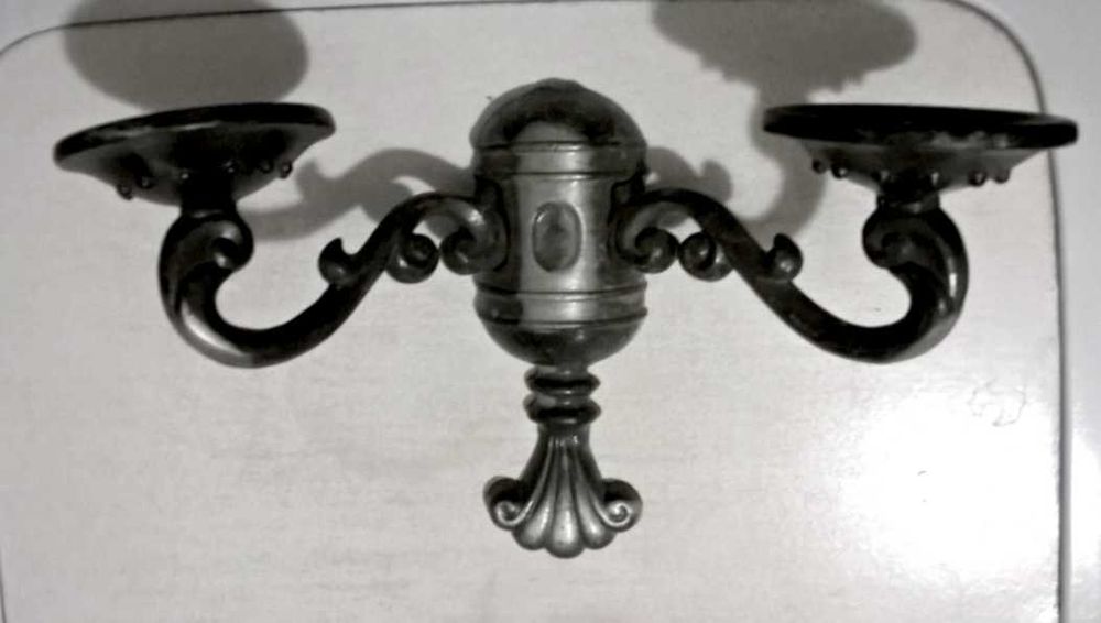 подсвечник настенный