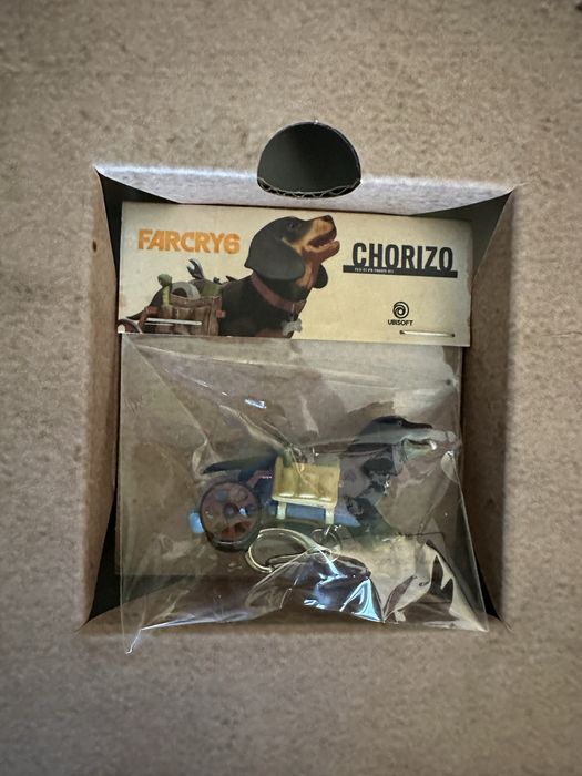 Far Cry 6 edycja kolekcjonerska, zawierająca replikę miotacza ognia