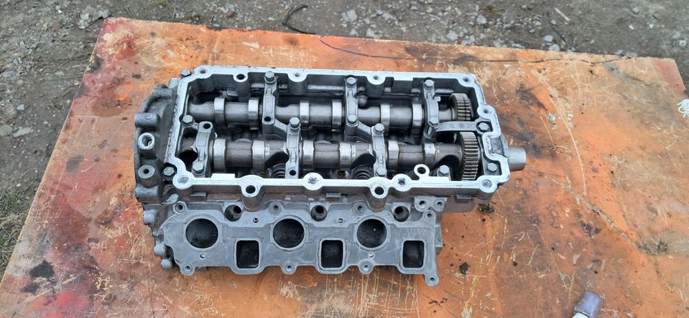 Головка блока цилиндров Volkswagen Touareg NF 3.0