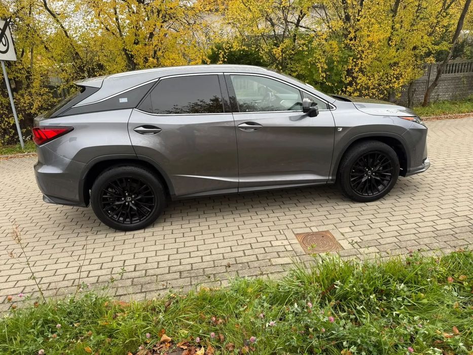 Lexus RX Europa.  Wersia F Sport