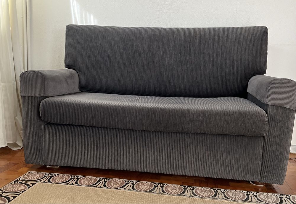 Sofa 2 lugares impecavel
