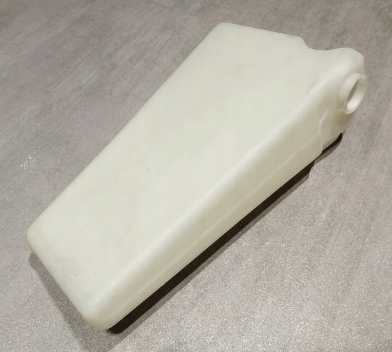 zbiornik zbiorniczek spryskiwacza mercedes w115