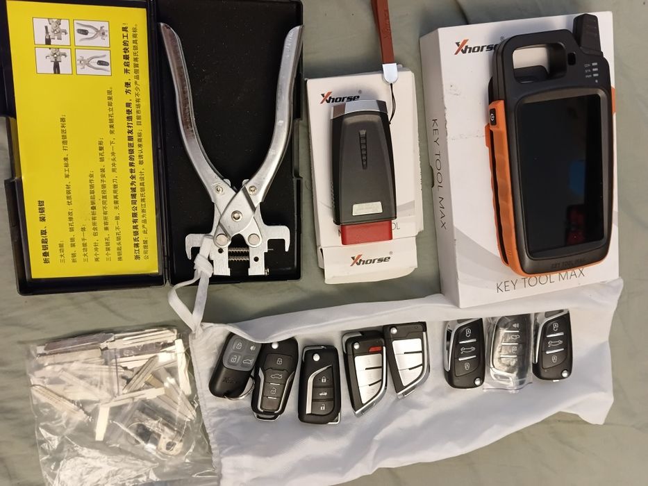 Програматори для авто ключів