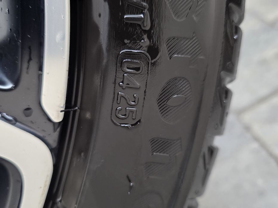 Fiat tipo cross felgi alufelgi kola opony lato Firestone 25r
