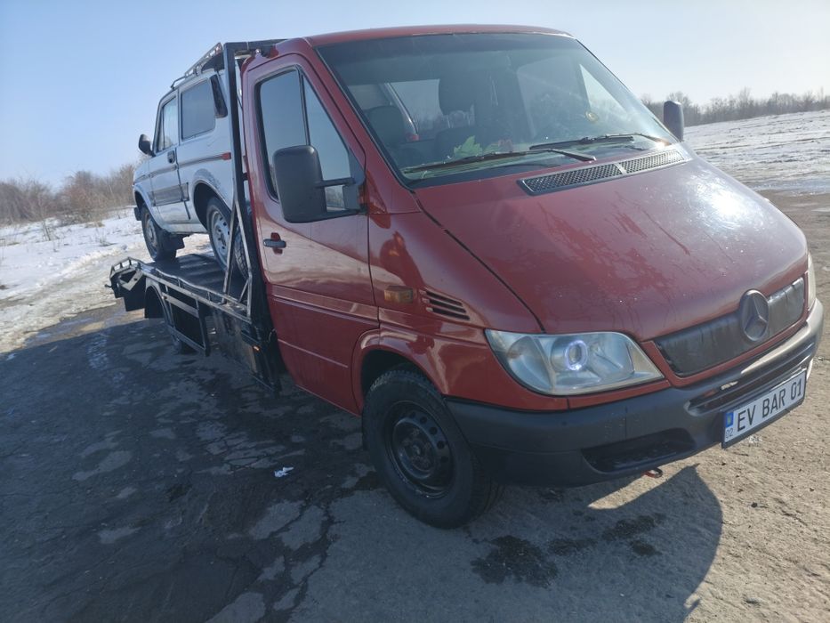 Евакуатор Мерседес спрінтер 313
