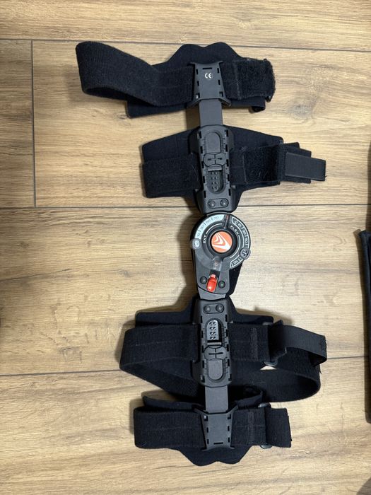 Orteza na ramie firmy BREG (T-Scope-Elbow)