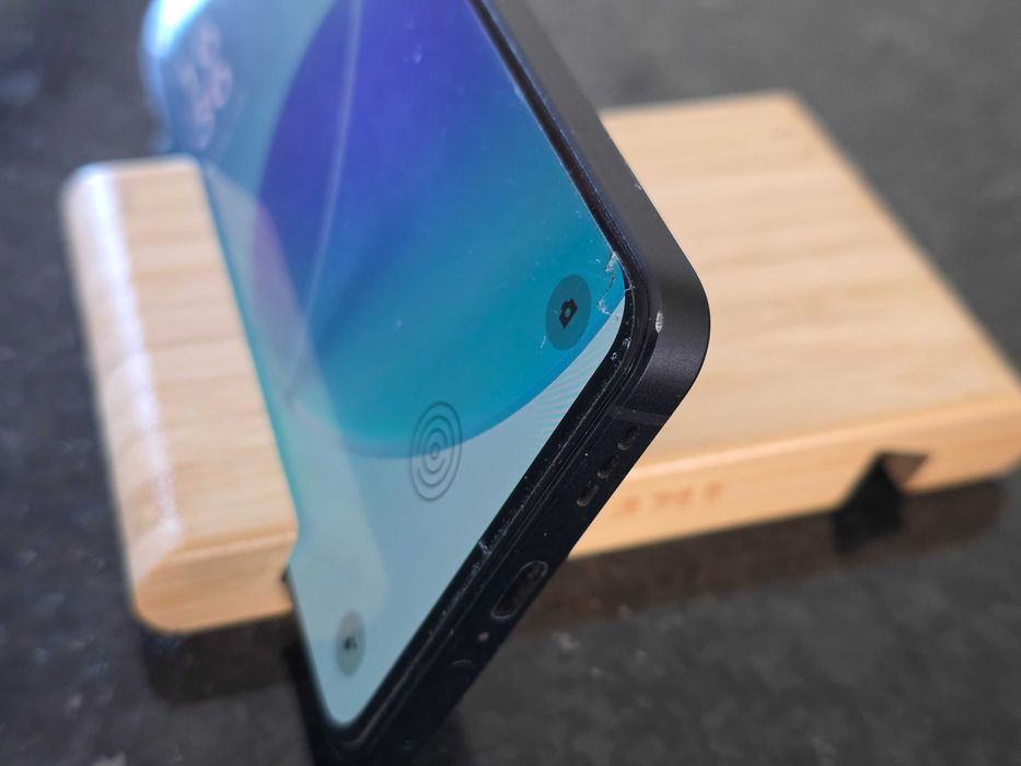 OPPO Reno 6 5G (8GB / 128GB)