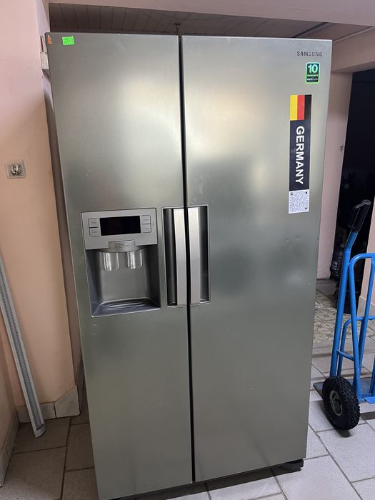 Холодильник side by side Samsung