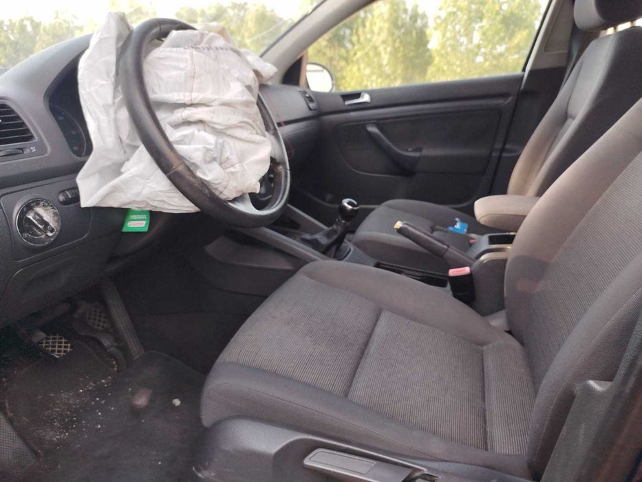 Para peças Volkswagen Golf V 1.9 TDI ano 2005 de 105CV