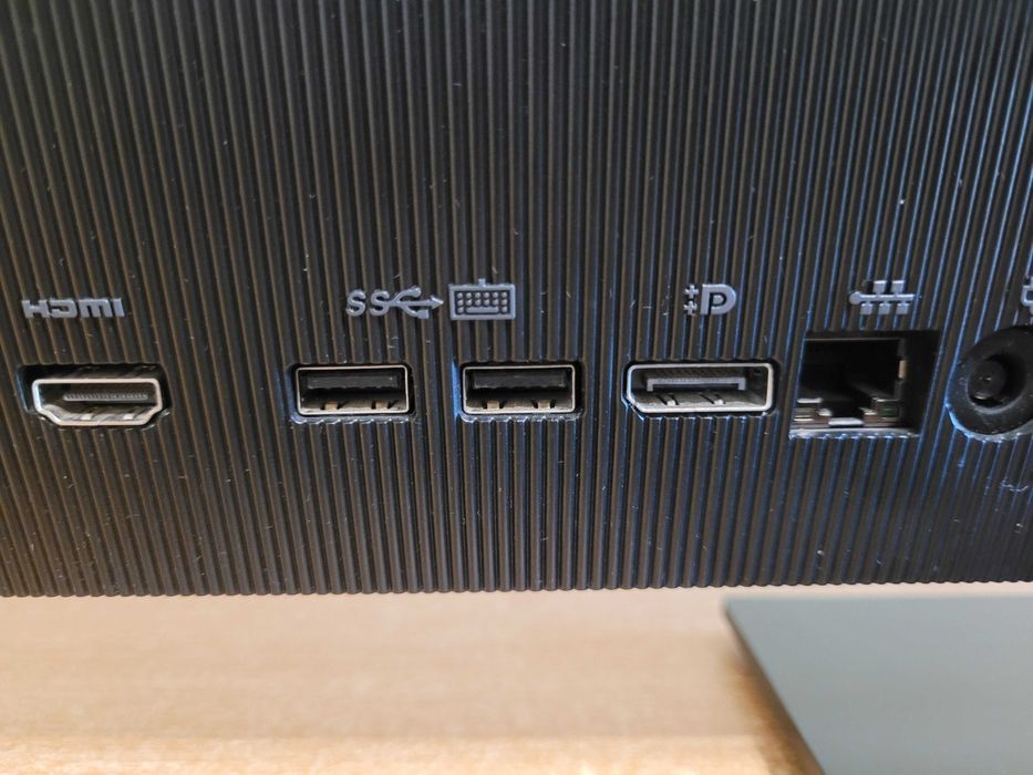 Komputer All in One HP ProOne 400 G4 ,  Core  i5 - 8 generacji