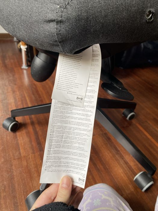Fotel ikea Markus z podłokietnikami
