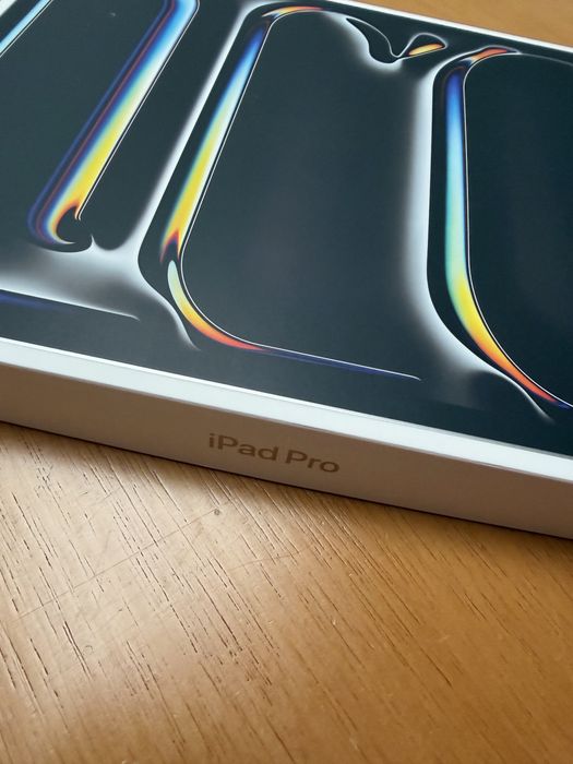NOVO 2026 !! Ipad Pro 13 - M5 + Magic Keyboard