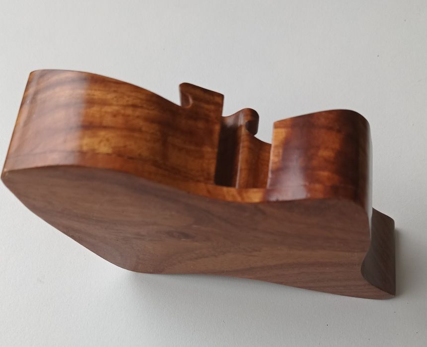 Шкатулка дерев'яна з секретом.