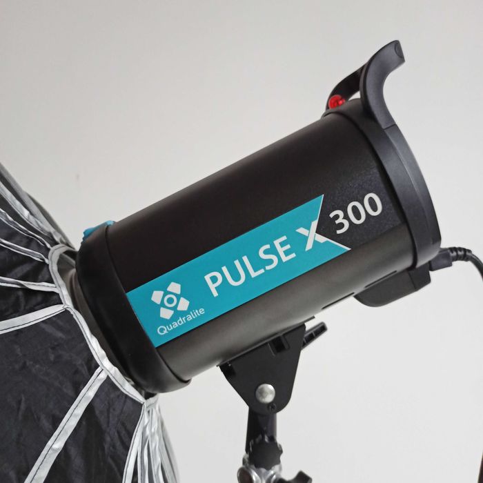 lampa studyjna x300 Pulse