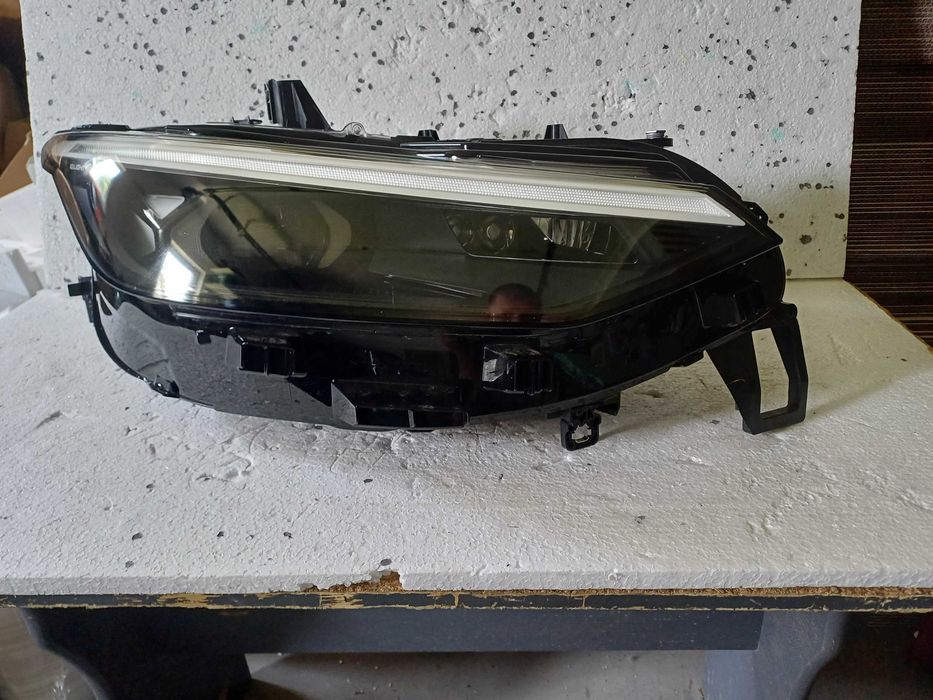 lampa prawa vw id7 id.7 full led matrix 14b94.1036