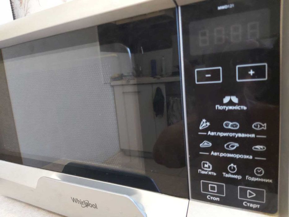 Продам микроволновую печь Whirlpool MWD 121 SL в отличном состоянии
