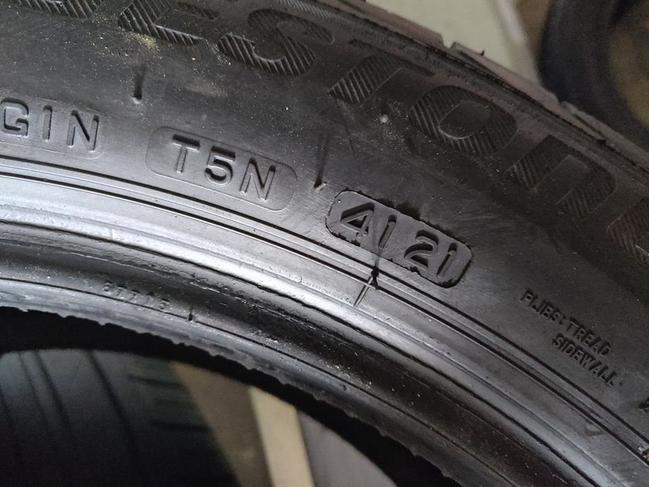 Kpl opon letnich r18 225/50