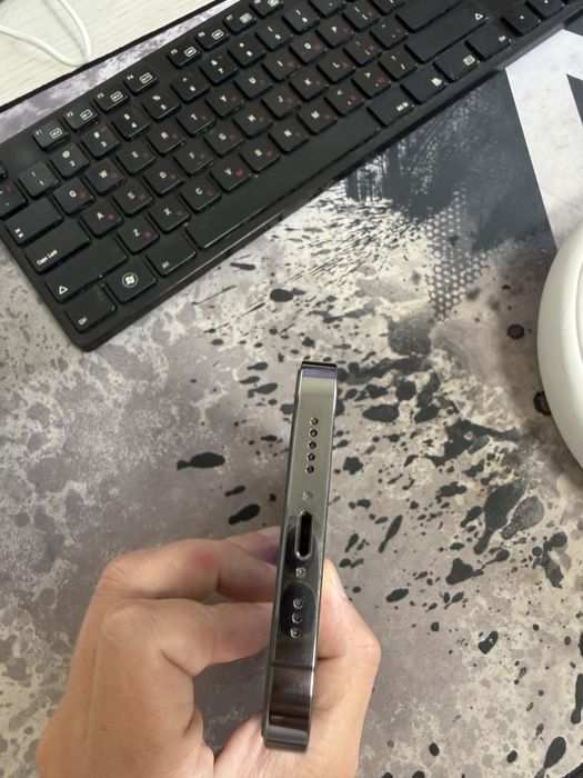 Продам Iphone 13 pro. Есть чек