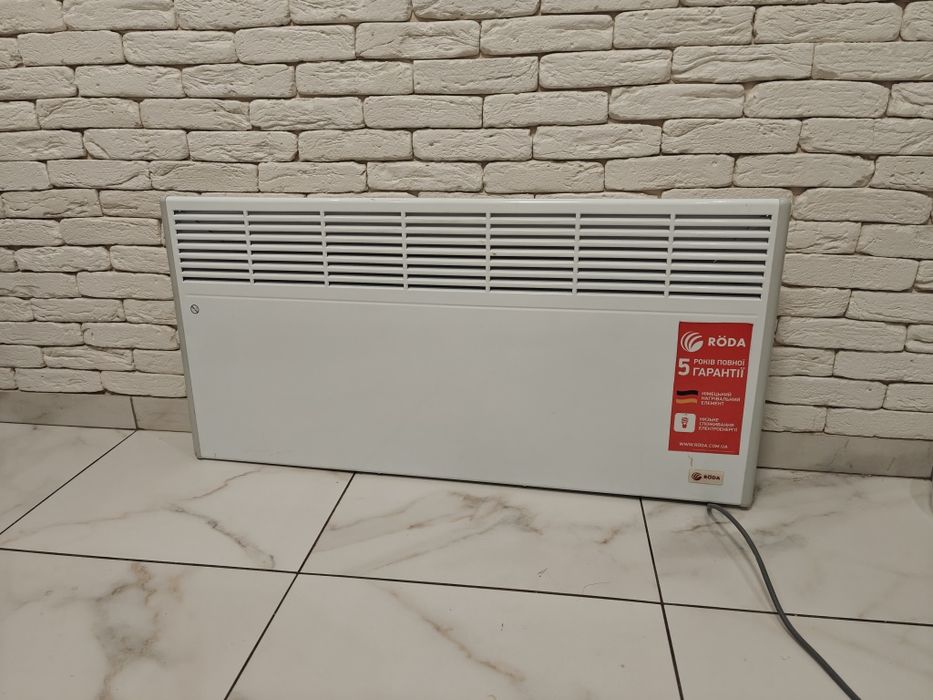 Продам новий електричний обігрівач 2кв-1400гр