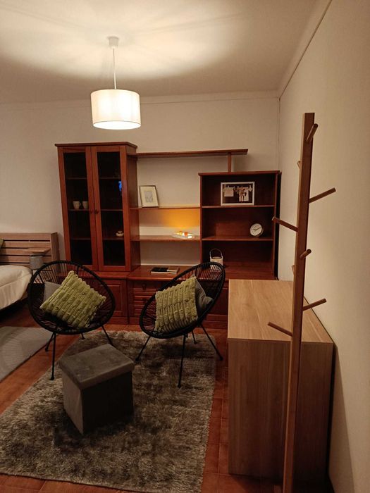 Quarto para arrendar – Gala, Figueira da Foz (perto do Hospital e da praia) - despesas todas incluídas
