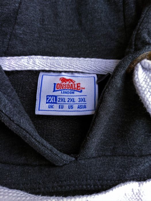 Lonsdale oryginalna bluza z kapturem bez rękawów rozmiar 3XL, 2XL