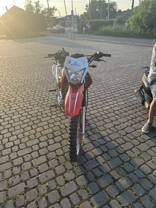 мотоцикл spark kamax 200