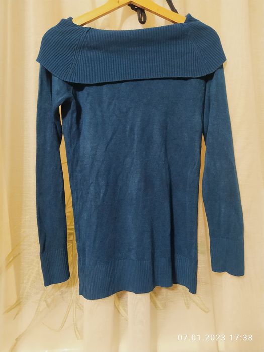 Кофта красива, тепла