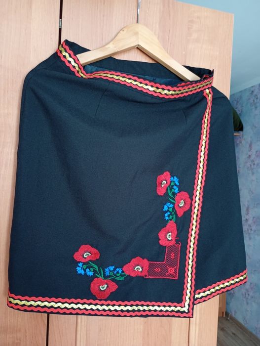 Спідниця 152 р на дівчину