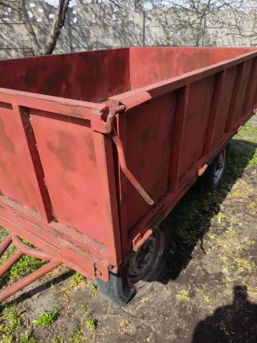 Причіп для трактора, самосвала, самоскид