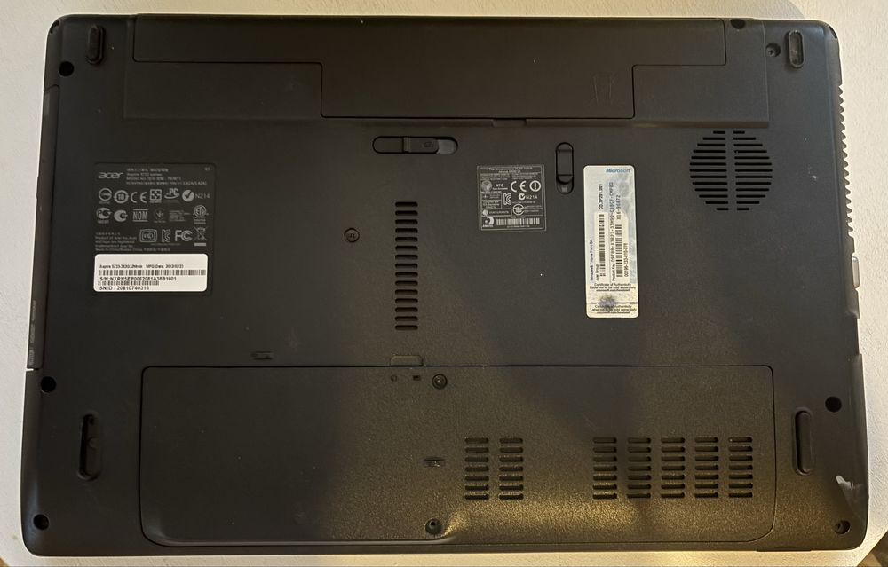 Laptop Acer Aspire 5733