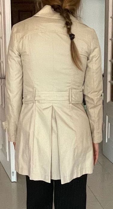 Casaco gabardine marca Sisley