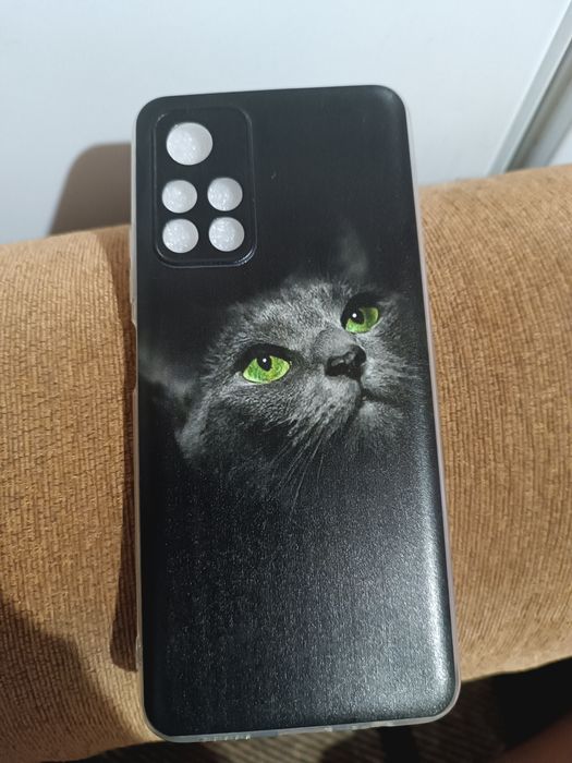 Продам новый чехол на Xiaomi redmi note 11s 5g.